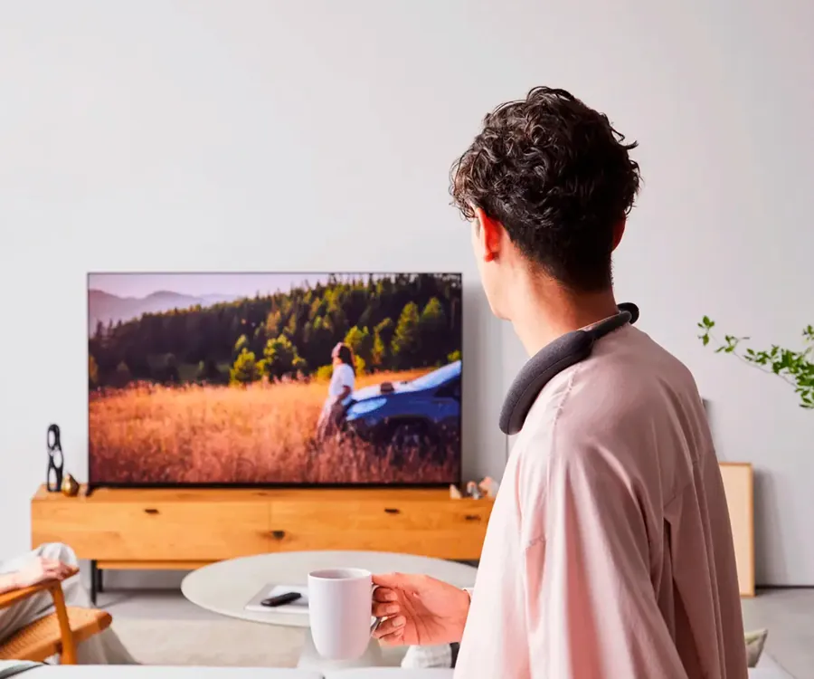 その他 BRAVIA Theatre U HT-AN7 SONY ネックバンドスピーカー HT-AN7(BRAVIA Theatre U)を使って、テレビで